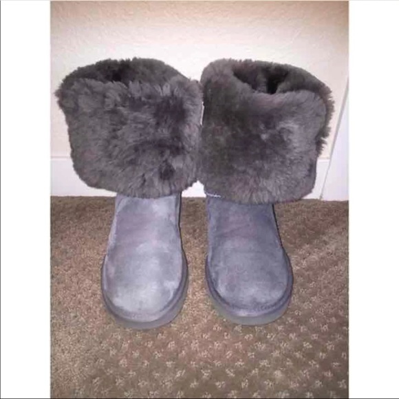 UGG Bailey Button Triplet Boot Tall Grey 7 - Picture 3 of 6